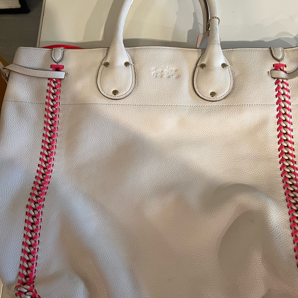 Coach baseball handbag.